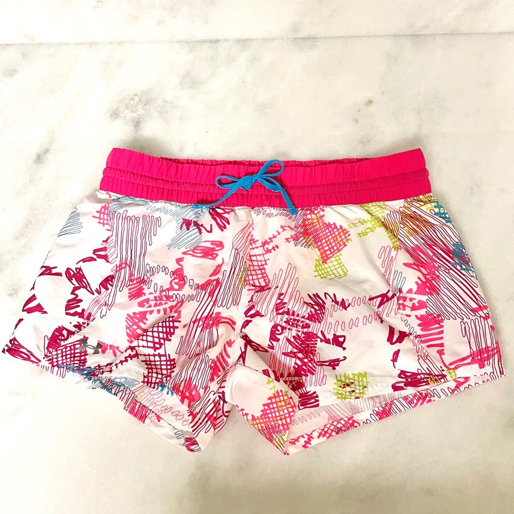 Under Armour like new running shorts. Size medium.